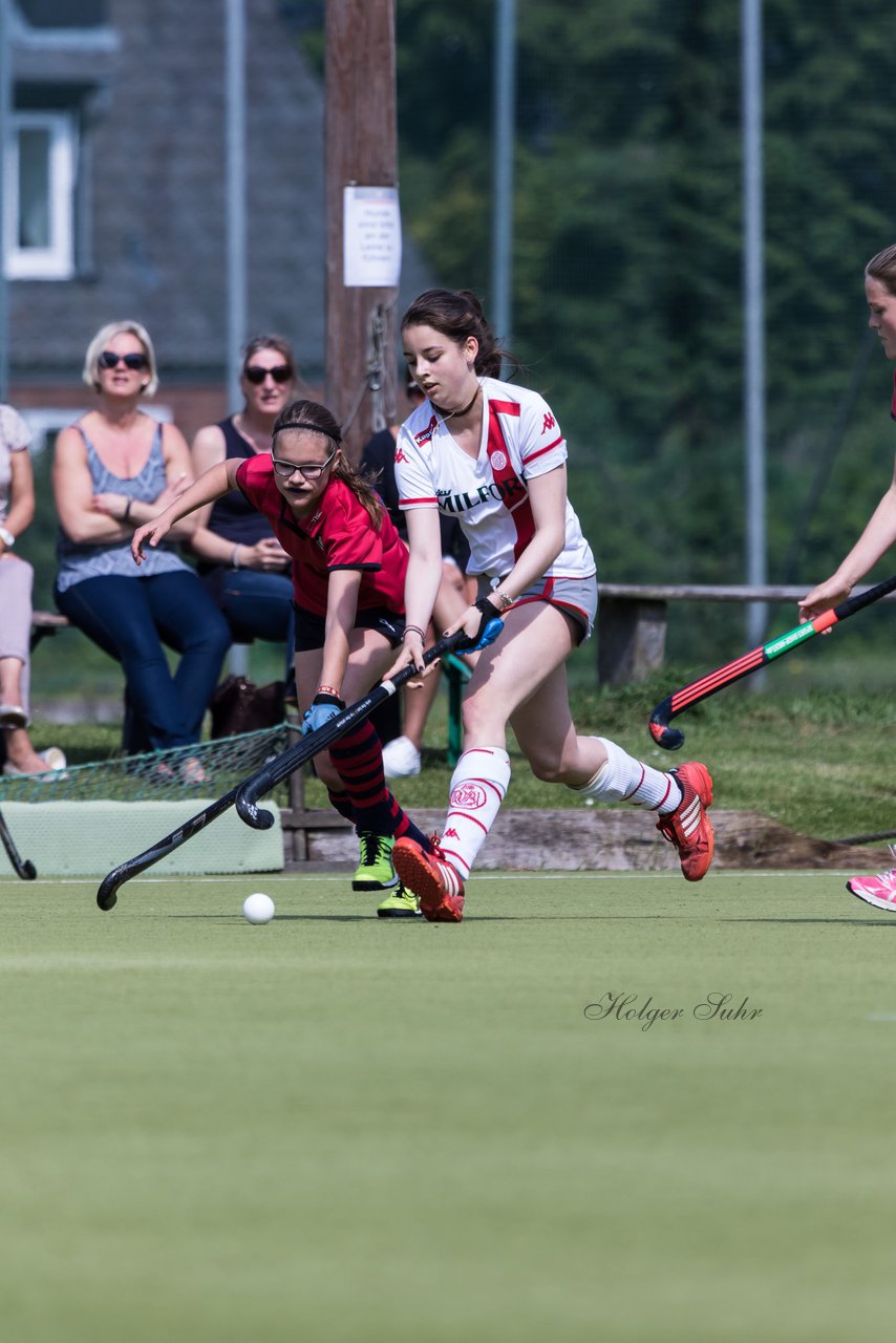 Bild 104 - B-Juniorinnen Der Club an der Alster - THC Altona Bahrenfeld : Ergebnis: 4:0